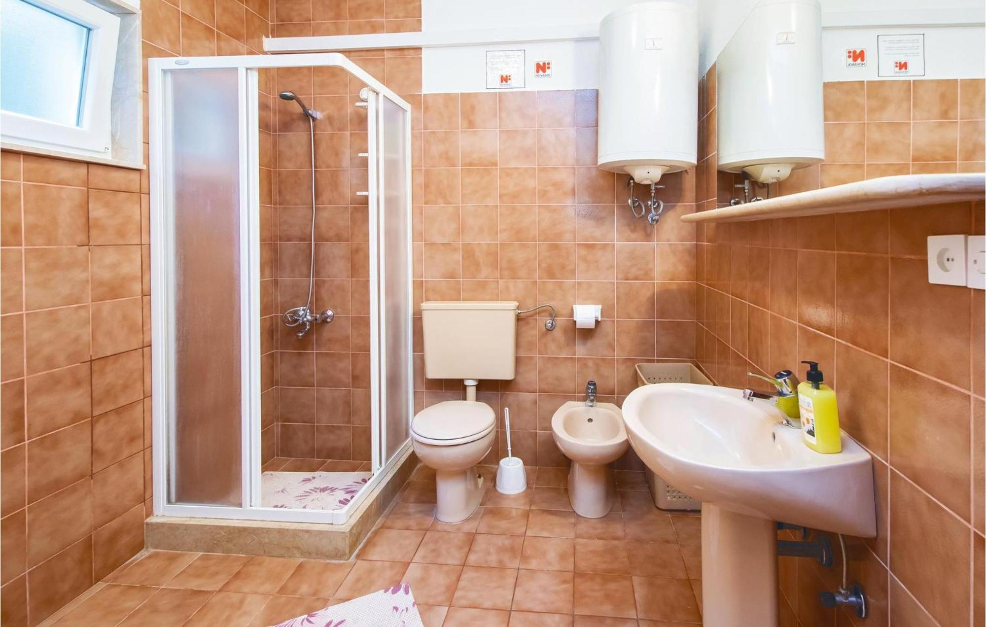 Beautiful Home In Pucisca With Wifi Εξωτερικό φωτογραφία