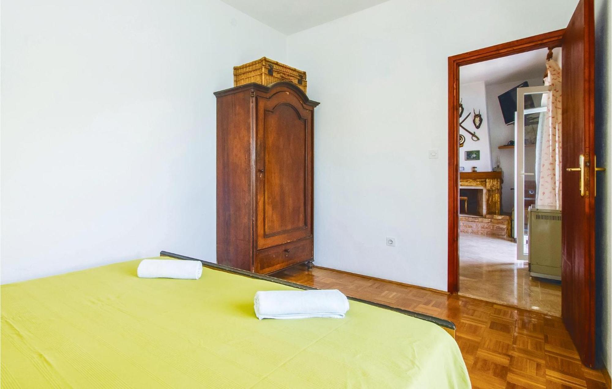 Beautiful Home In Pucisca With Wifi Εξωτερικό φωτογραφία
