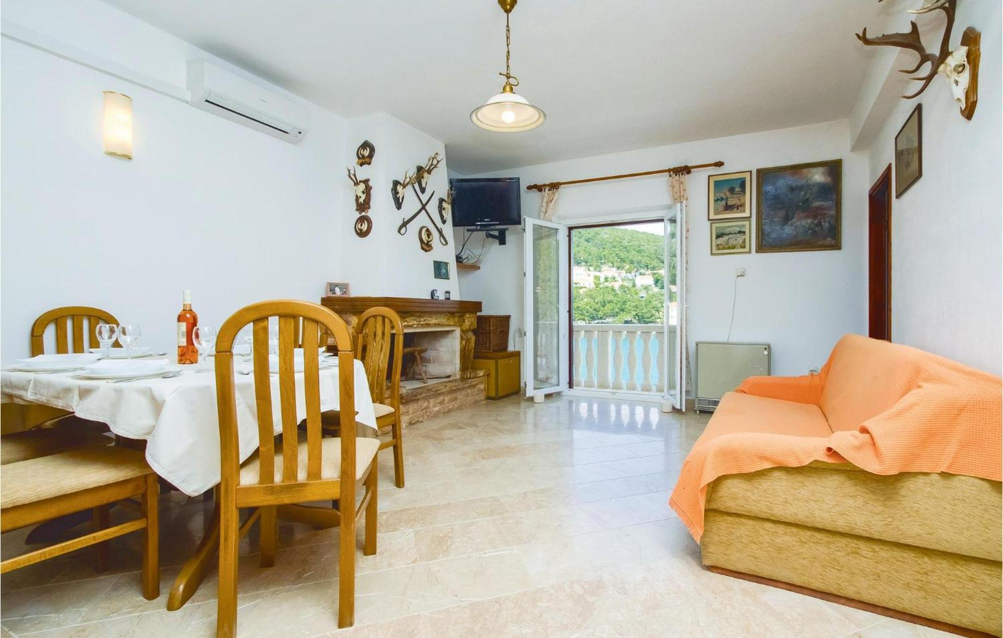 Beautiful Home In Pucisca With Wifi Εξωτερικό φωτογραφία